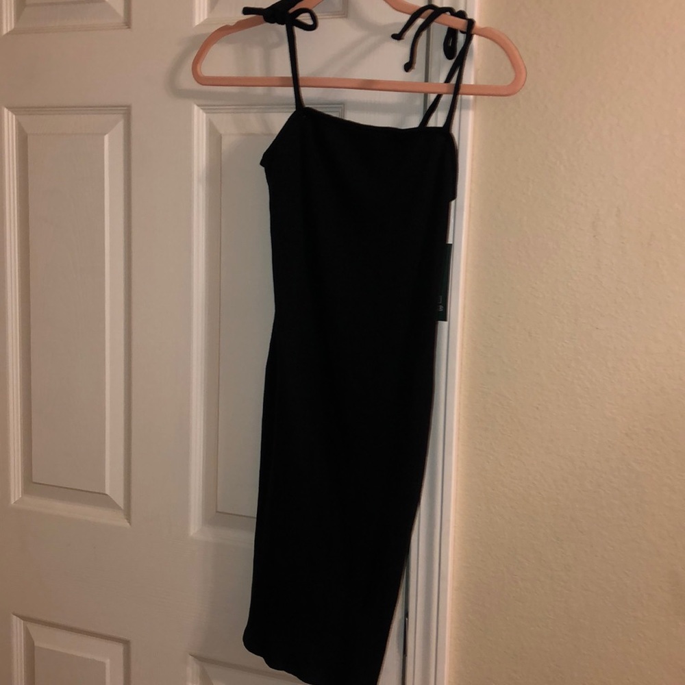 Fitted black dress